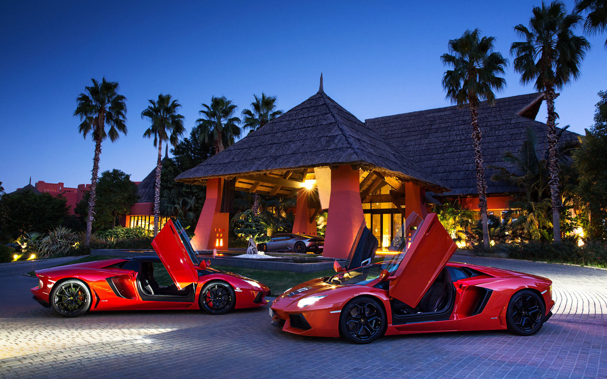 Asia Gardens Hotel & Thai Spa, A Royal Hideaway Hotel Finestrat Dış mekan fotoğraf Lamborghini Aventador