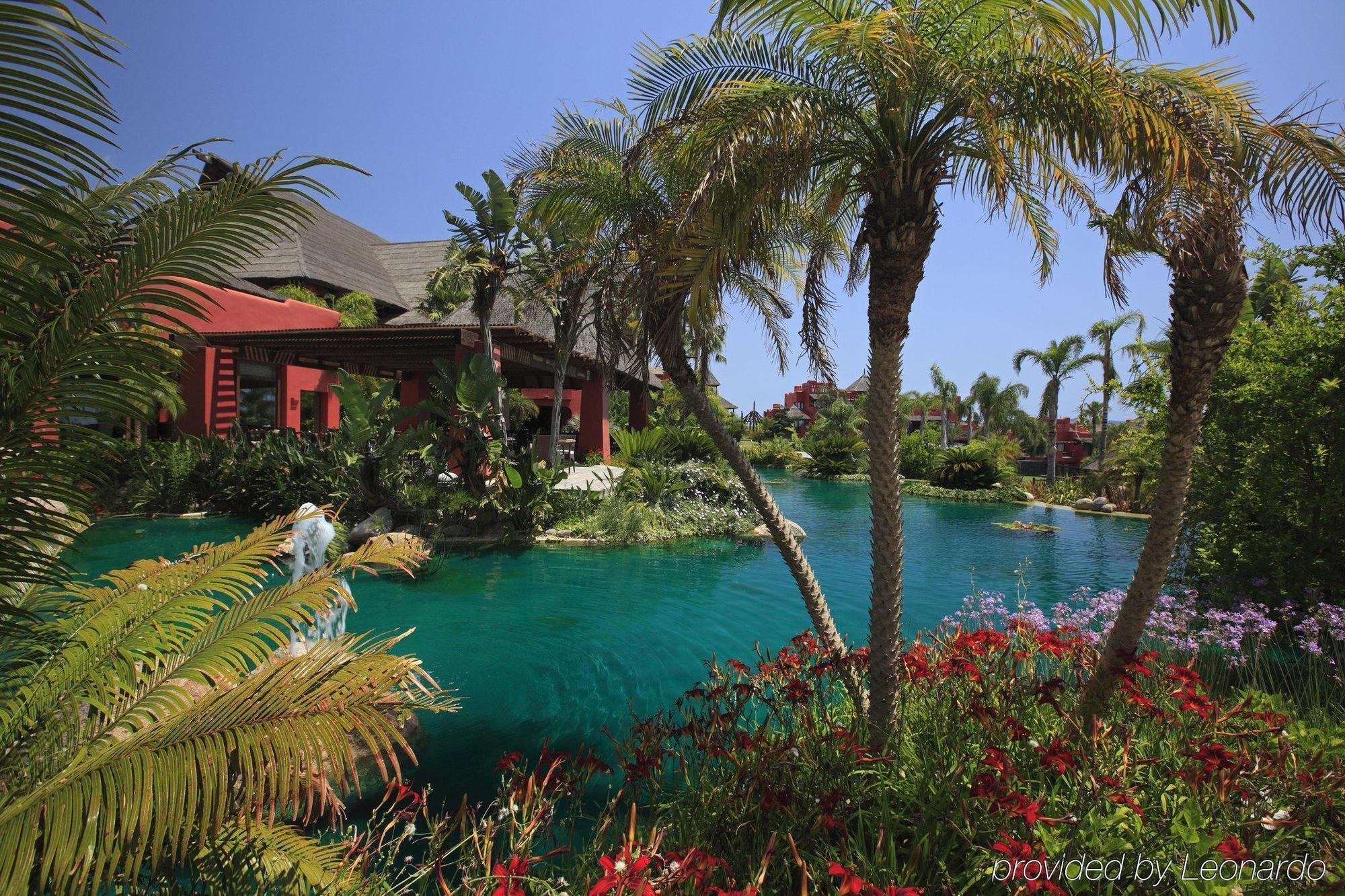 Asia Gardens Hotel & Thai Spa, A Royal Hideaway Hotel Finestrat Dış mekan fotoğraf Hard Rock Hotel