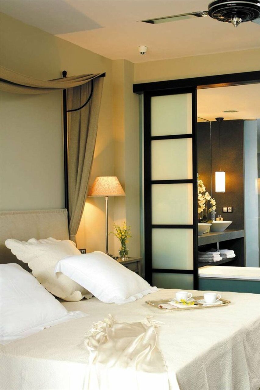Asia Gardens Hotel & Thai Spa, A Royal Hideaway Hotel Finestrat Dış mekan fotoğraf A room at the Mandarin Oriental, Munich